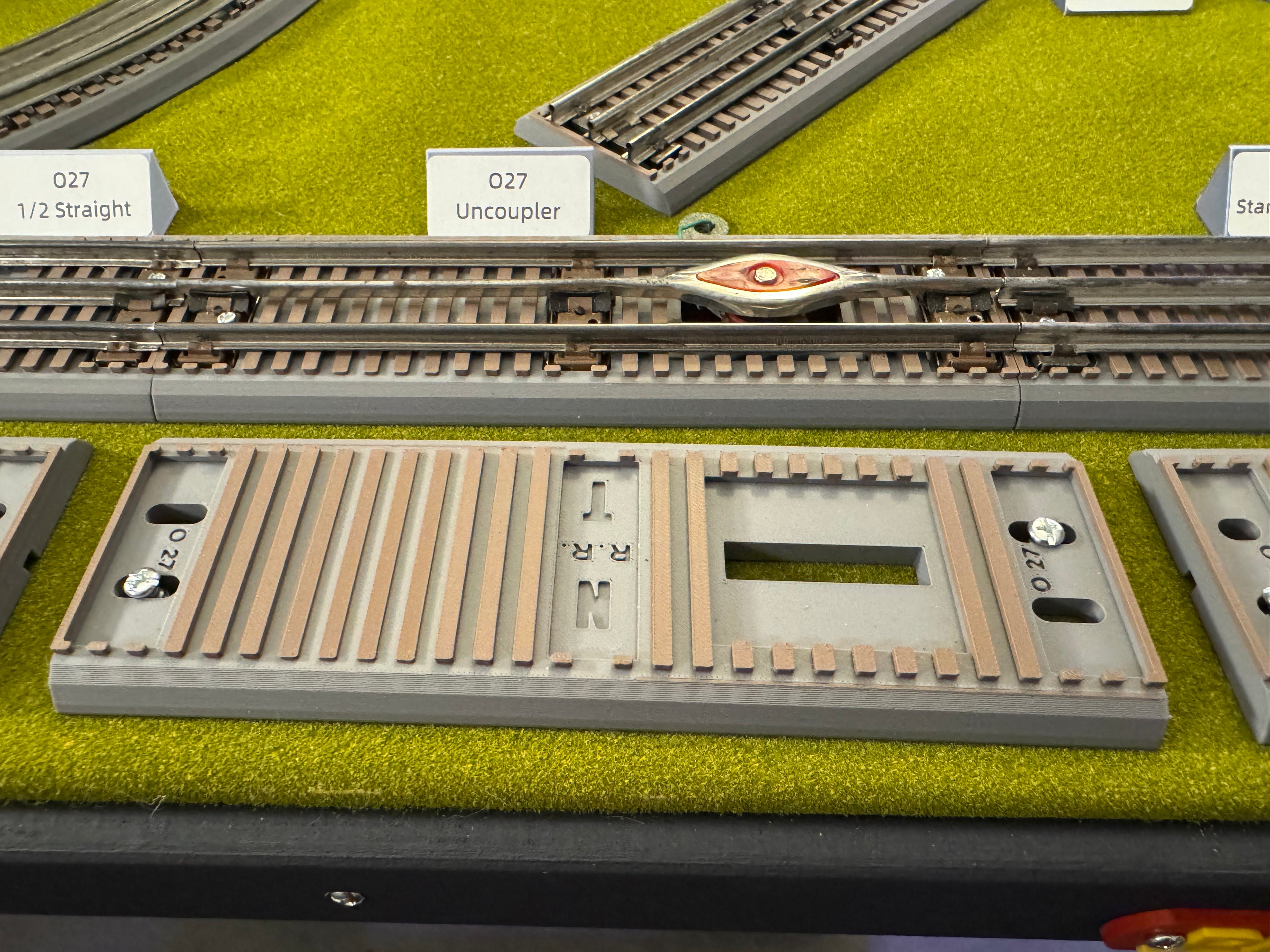 o27 Uncoupler Section